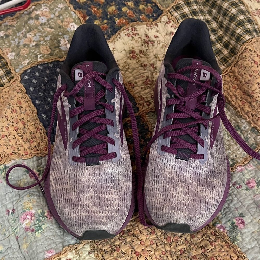 Women’s Running Sneakers in Purple
